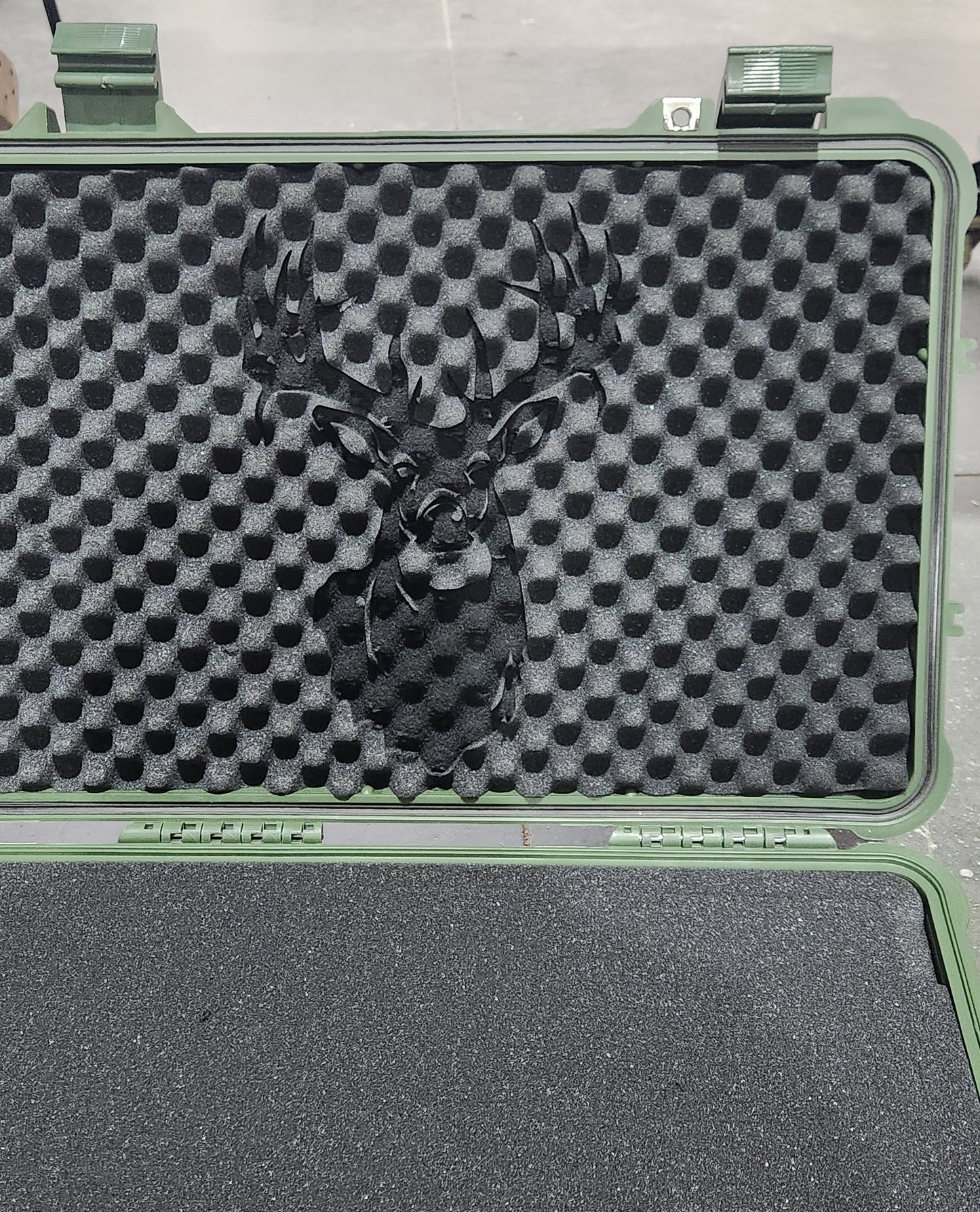 APACHE 9800 Weatherproof Protective Rifle Case, Long