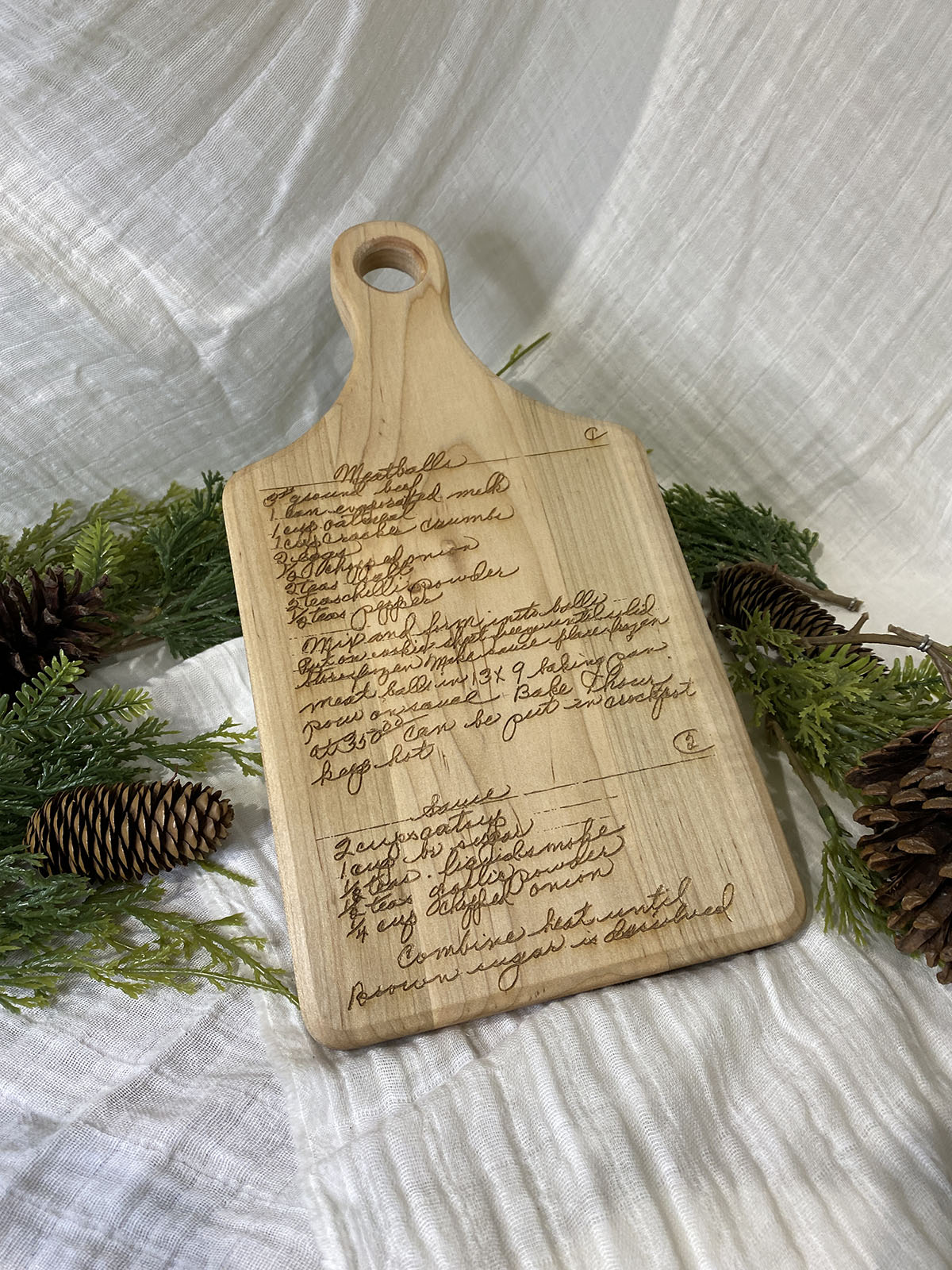 Paddle-Shaped Cutting Boards